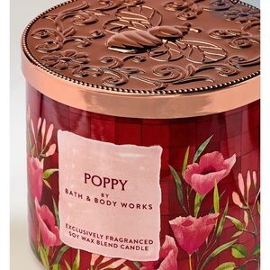 Bath & Body Works Poppy Floral Candle with Rose-Gold Lid - Red & Pink
